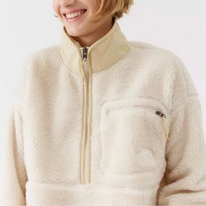 The North Face Women’s Extreme Pile Pullover